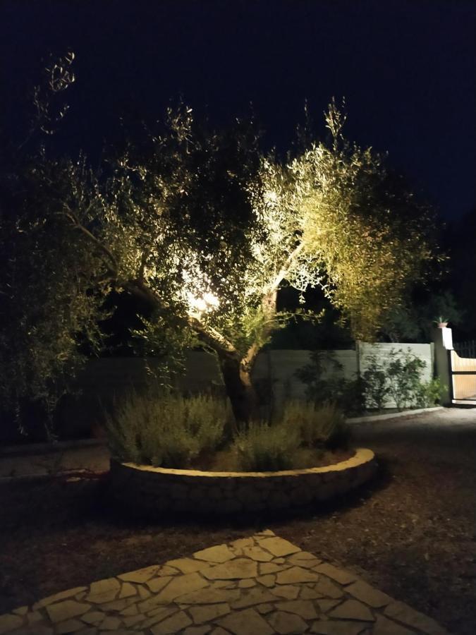 Piccolo Paradiso Línia Exteriör bild